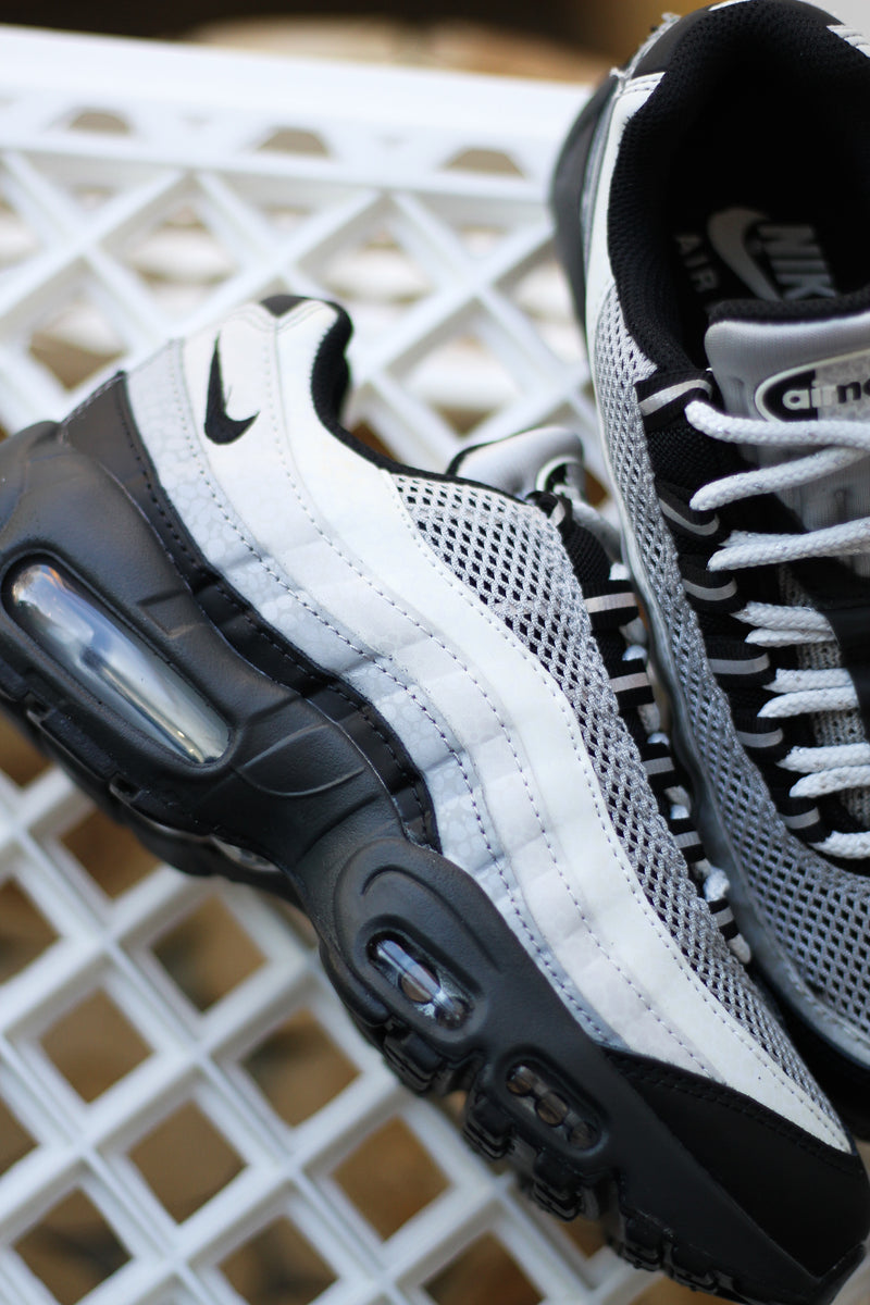 W AIR MAX 95 LX "LT SMOKE GREY"