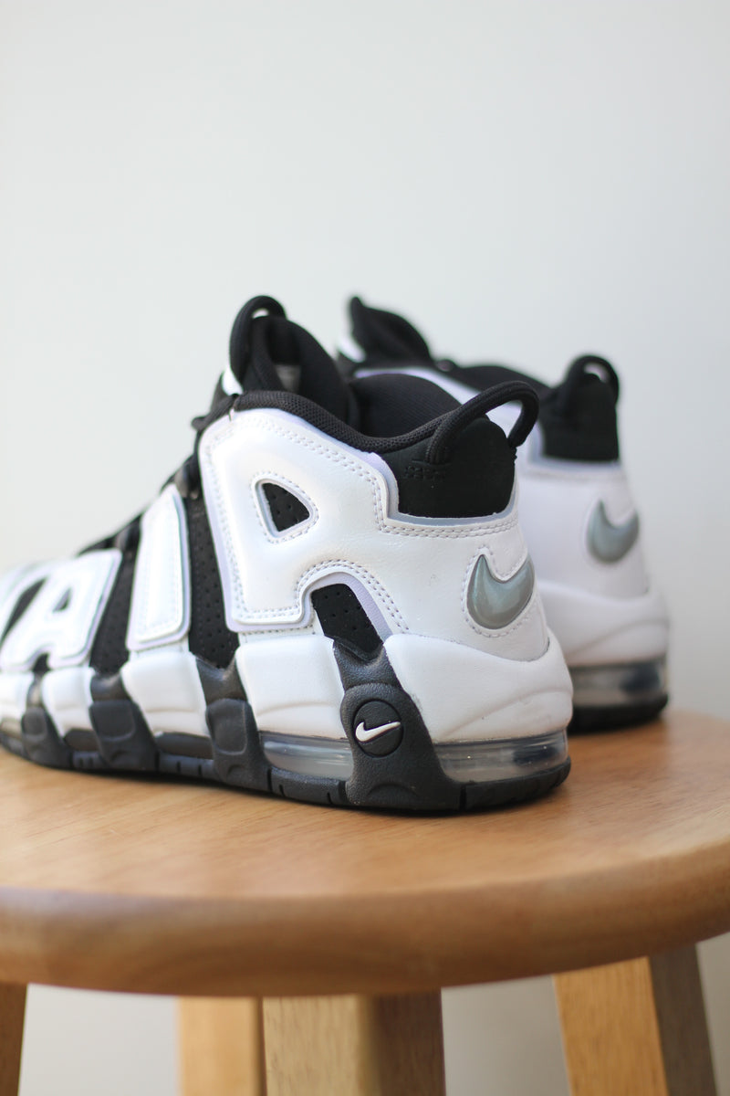 AIR MORE UPTEMPO (GS) "BLACK/WHITE"