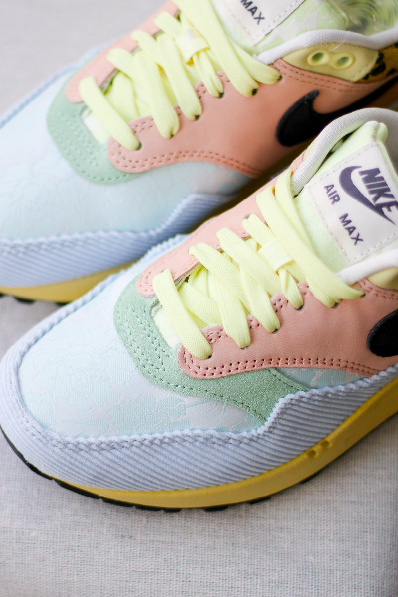 W NIKE AIR MAX 1 '87 PRM "CELESTINE BLUE"