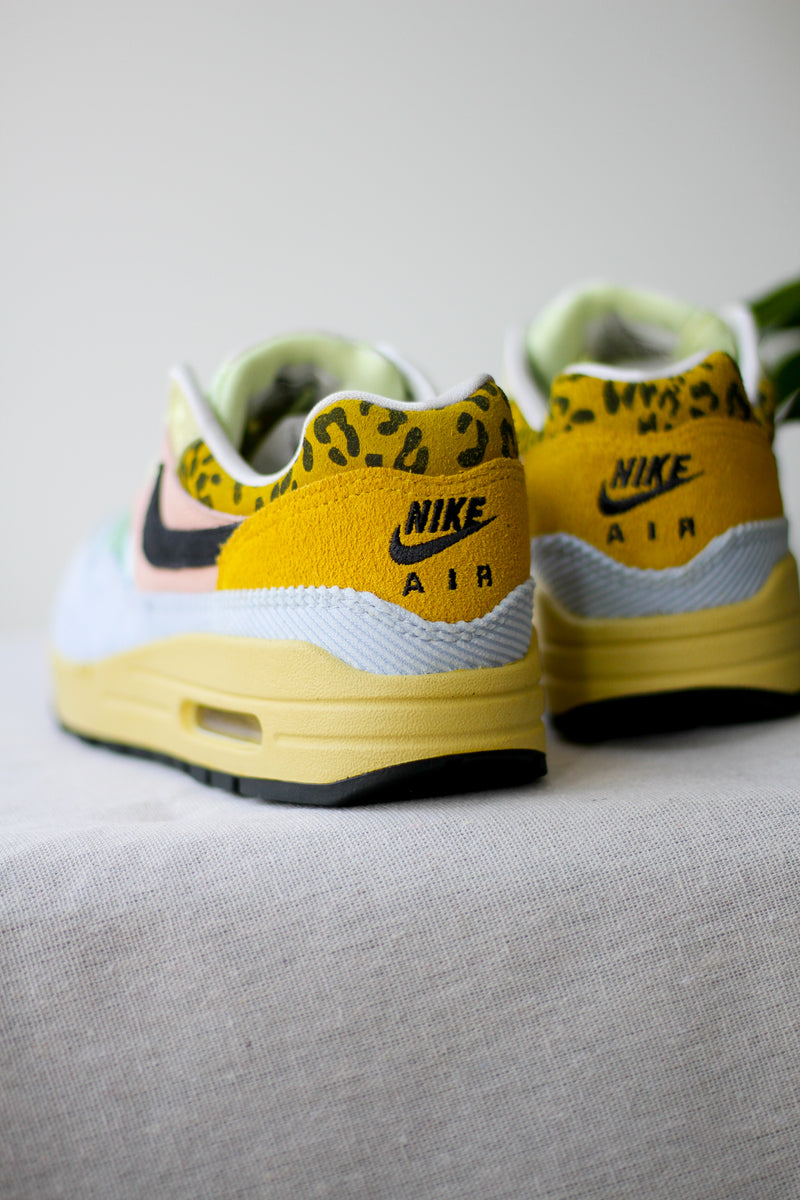 W NIKE AIR MAX 1 '87 PRM "CELESTINE BLUE"