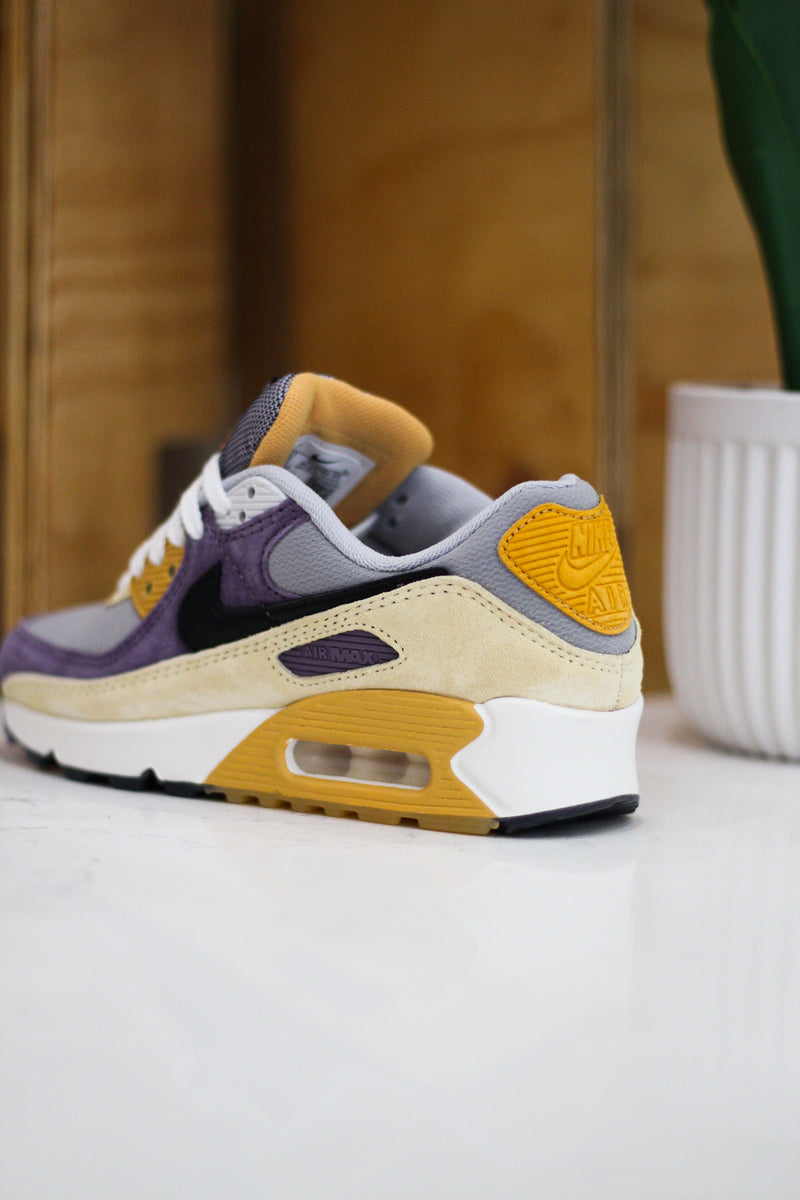 NIKE AIR MAX 90 "COURT PURPLE LEMON"