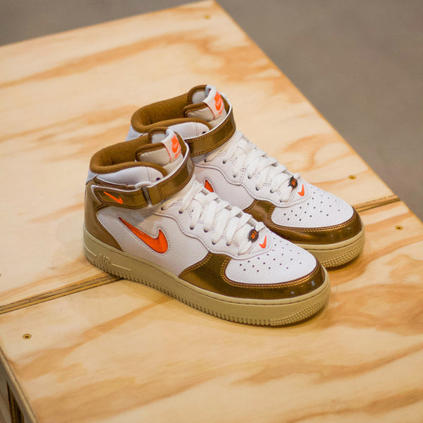 ★人気★【NIKE】★Air Forc.e 1 Mid QS Ale Brown★24-29cm★ Sneaker Politics