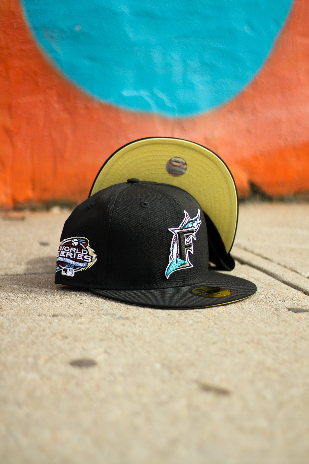 Casquette Fitted New Era Florida Marlins - Taille 7 1/2 - Patch Champions Série Mondiale 2003 - Neuf - Bleu Marine