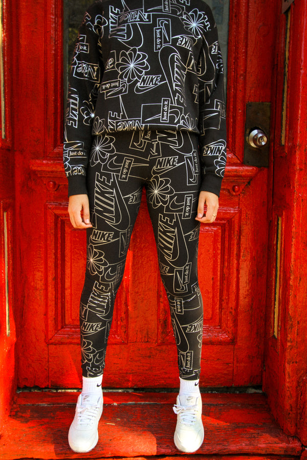 W NSW ICON CLASH FLEECE
