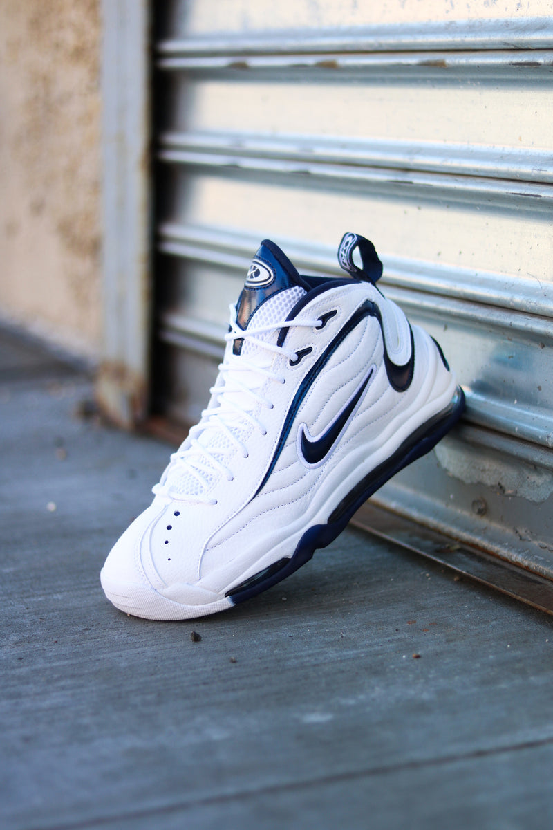 NIKE AIR TOTAL MAX UPTEMPO "WHITE/MIDNIGHT NAVY"