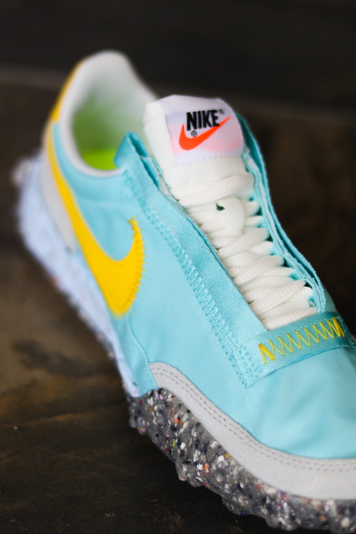 W NIKE WAFFLE RACER CRATER BLEACHED AQUA Sneaker Room