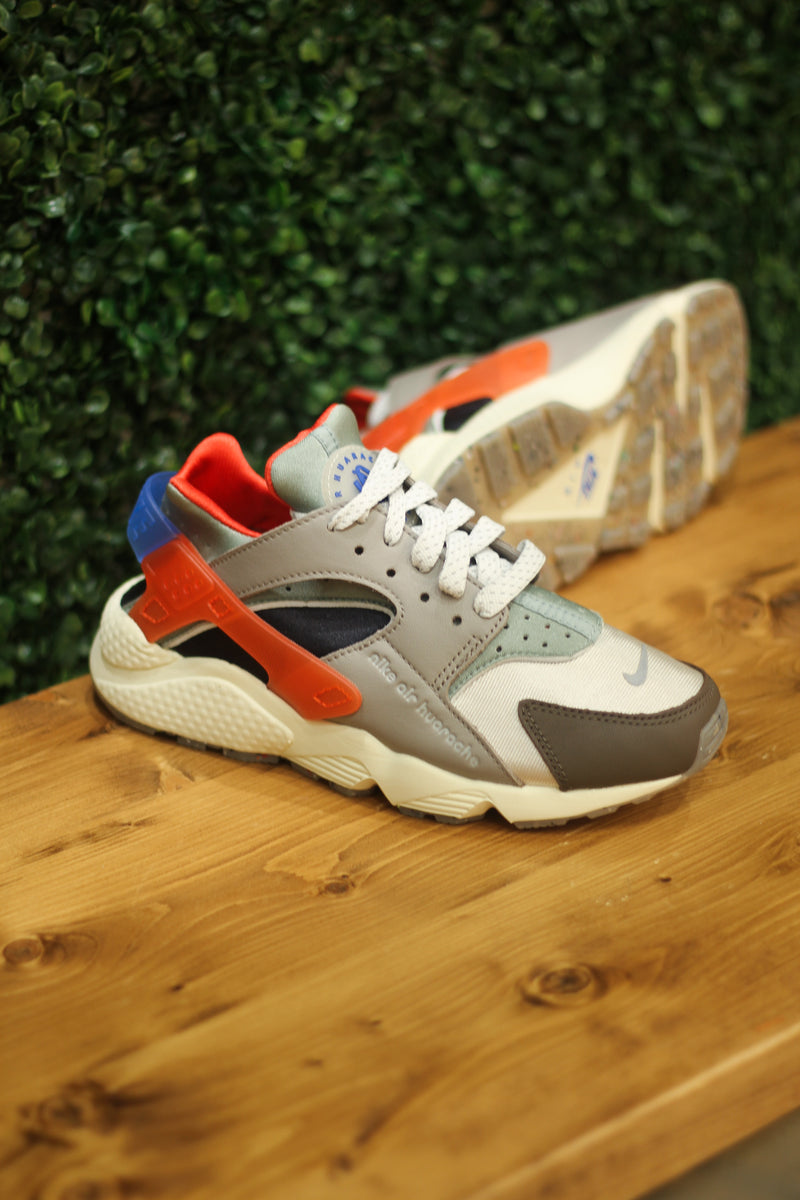 AIR HUARACHE PRM "ENIGMA STONE"
