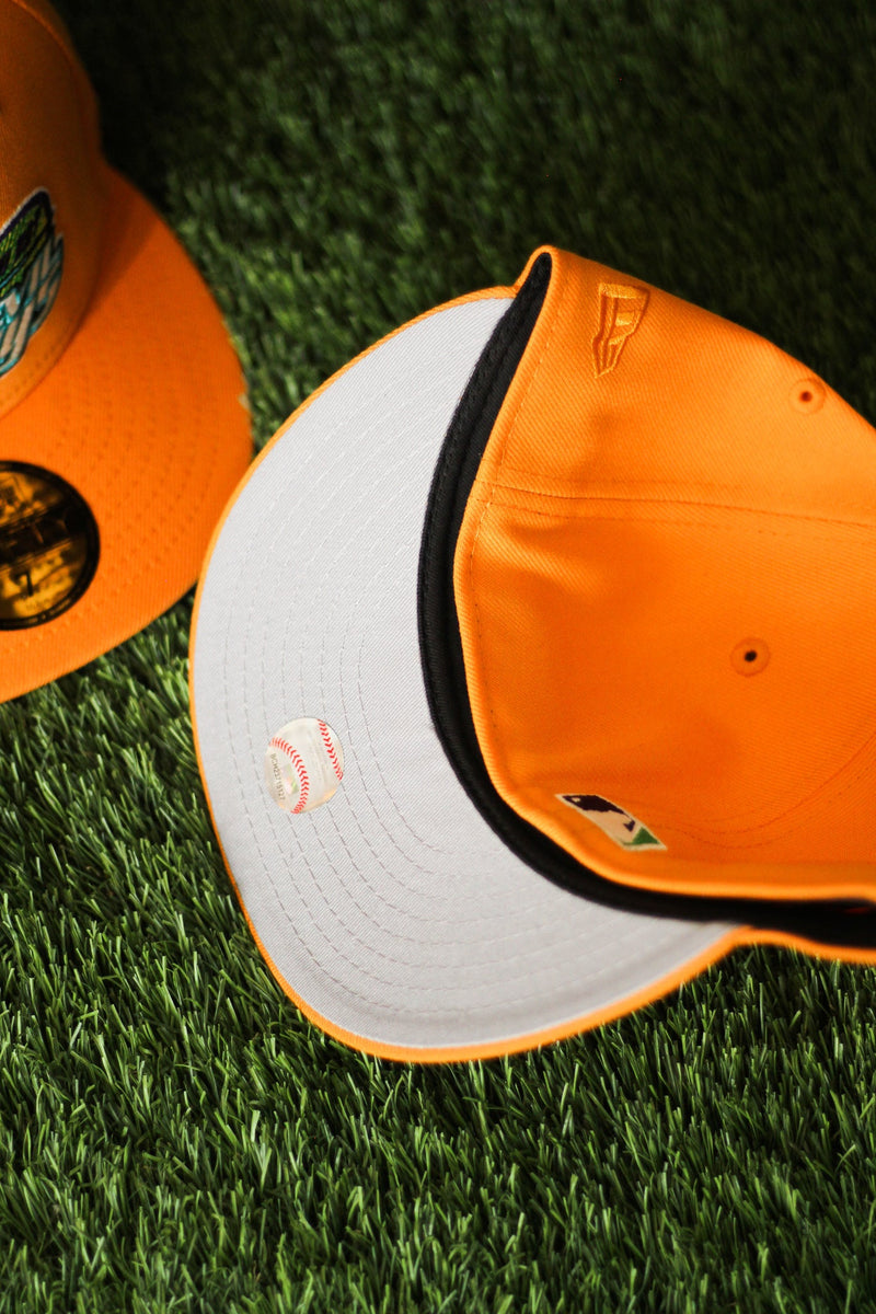 1998 TAMPA BAY RAYS TANGO ORANGE FITTED W/ GREY UNDER VISOR