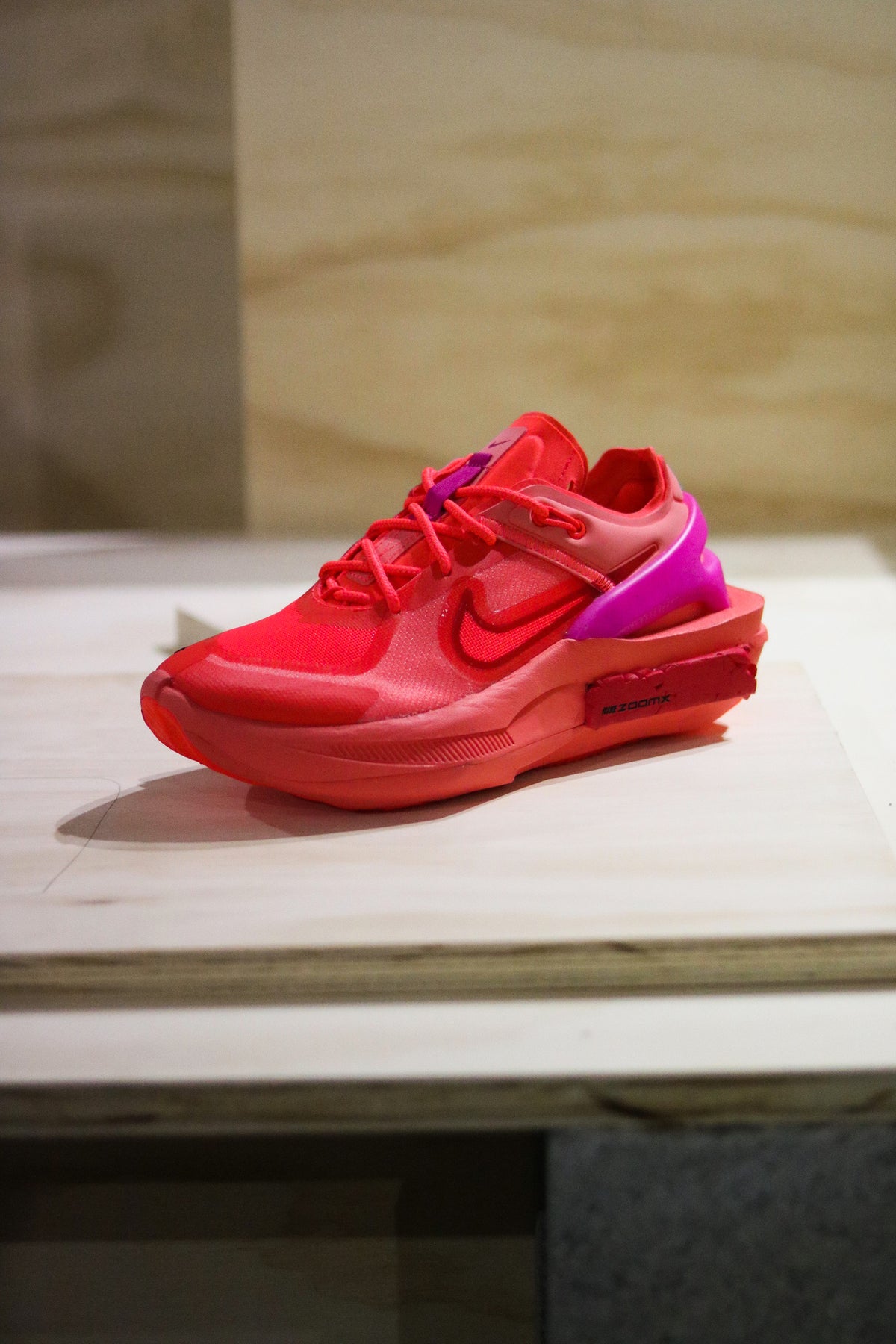 W NIKE FONTANKA EDGE