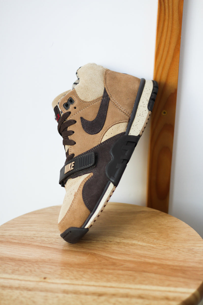 AIR TRAINER 1 "BAROQUE BROWN"
