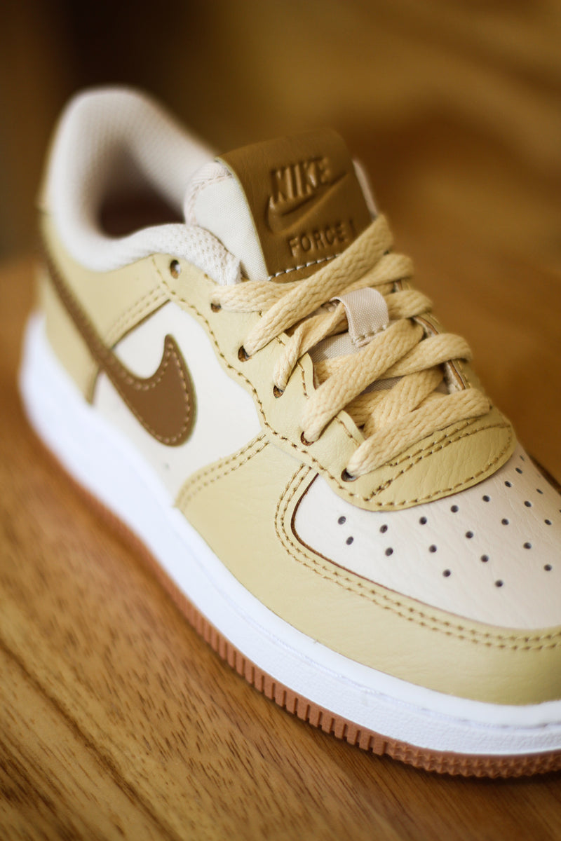 FORCE 1 LV8 (PS) "PEARL WHITE"