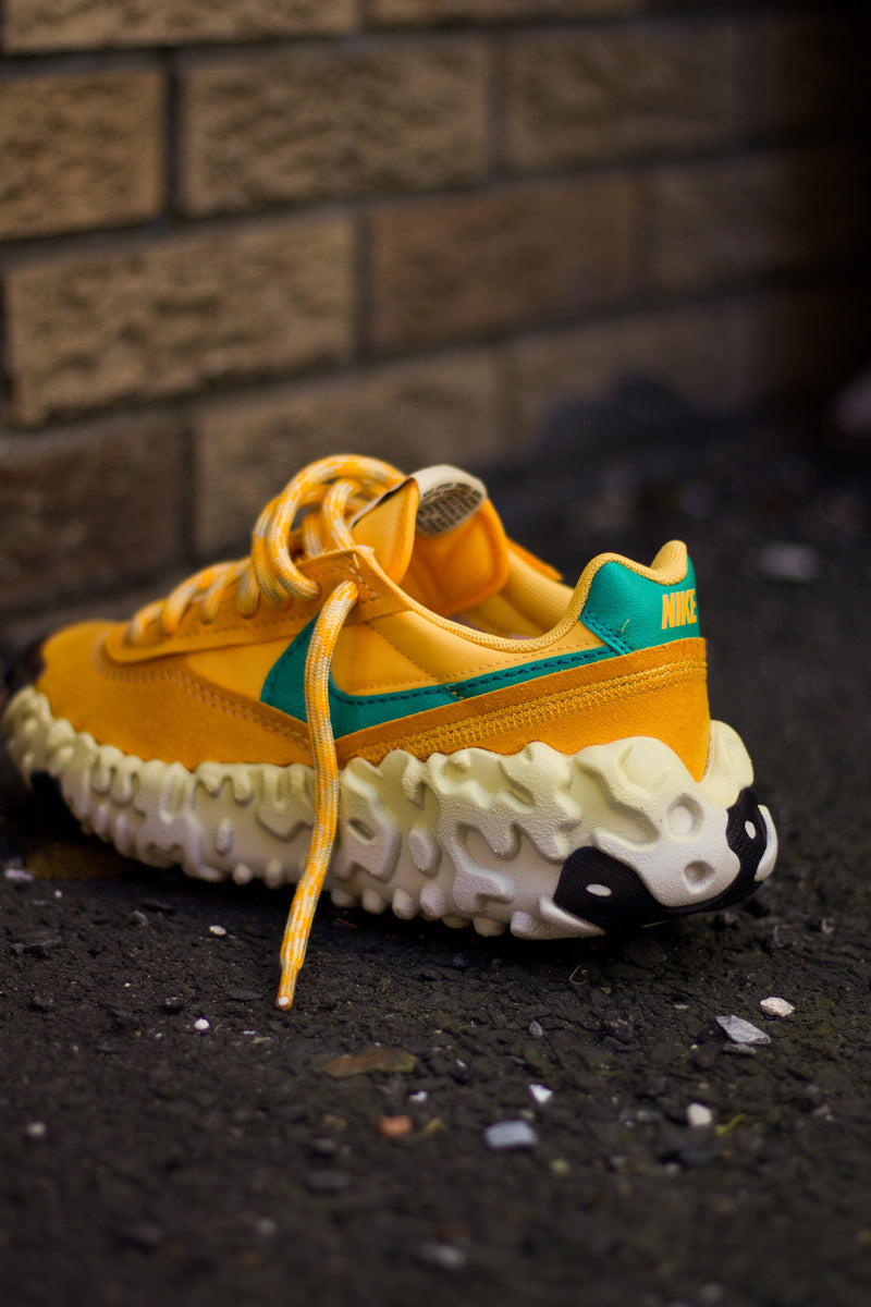 NIKE OVERBREAK SP "POLLEN RISE"