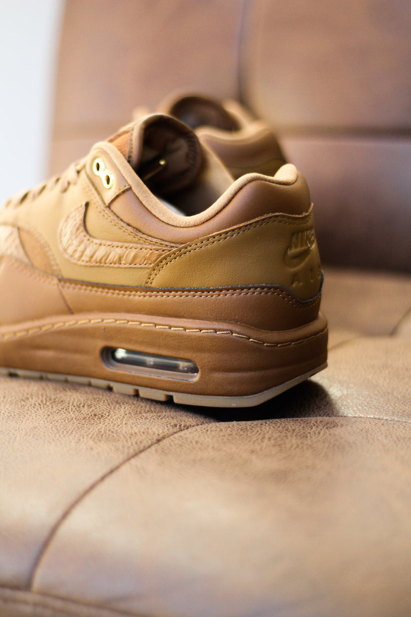 W AIR MAX 1 '87 "ALE BROWN"