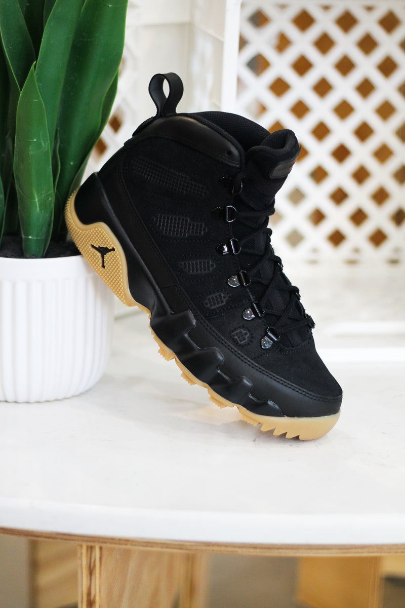 AIR JORDAN 9 RETRO BOOT BLACK GUM Sneaker Room